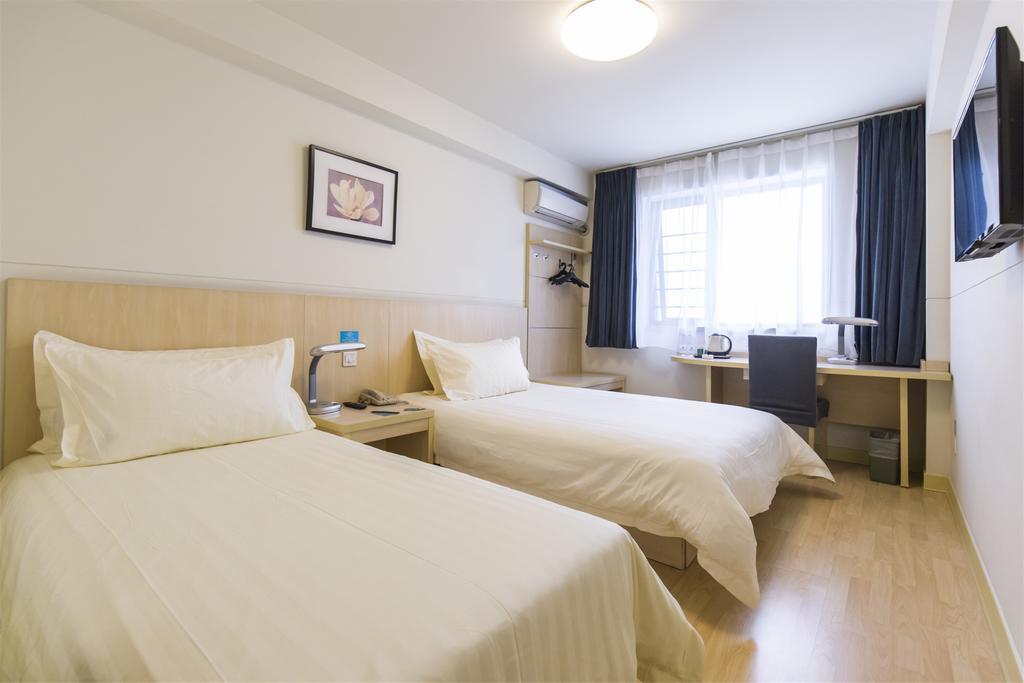 Jinjiang Inn - Yinchuan New Moon Square Экстерьер фото